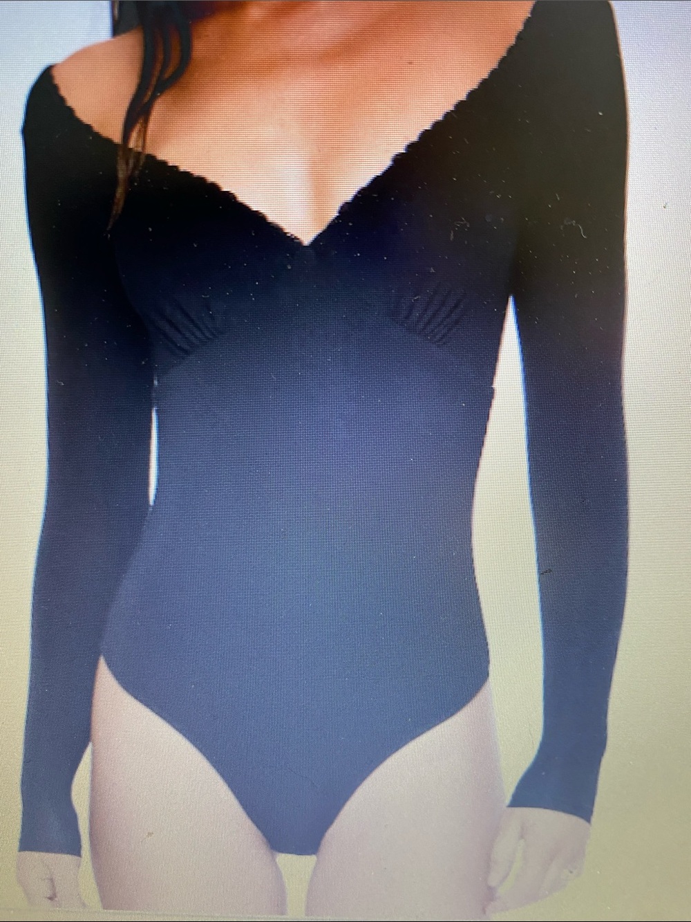 Princess Polly Loveydove V-Neck Long-Sleeve Bodysuit Black - Women Tops US 6 NWT